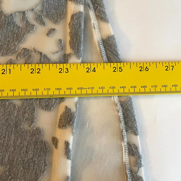 Anthropologie Akemi + Kin Floral Peplum Top - Picture 11 of 15